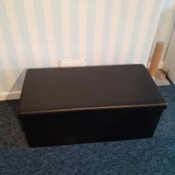 FREE FREE, ottoman. can collapse for easy storage. smoke free home. collection only from Great Barr near Asda Queslett 