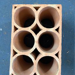 This is a ceramic wine storage for 6 bottles of wine. It will keep your wine cool. Stand alone or can be built in to a wall
Front face 33cm x 22cm
Depth 19cm