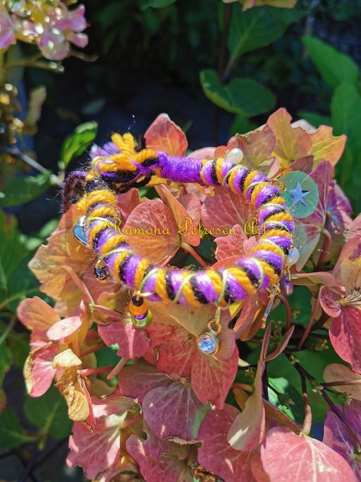 Buy & Sell West Midlands Birmingham - Photos for 🕸️🎃 Halloween Hematite Crystal Bracelet