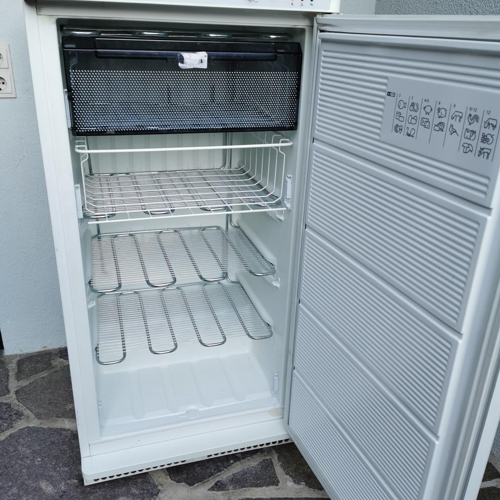 Elin Gefrierschrank zu verschenken in 6200 Marktgemeinde Jenbach für
