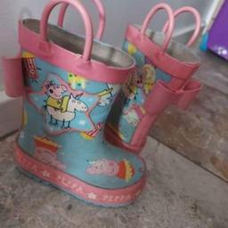 Girls Size 4 peppa pig wellies boots
