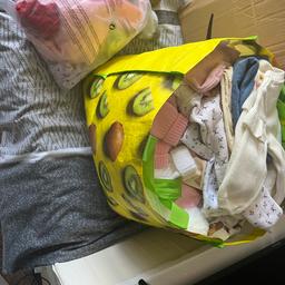 big bag of girls baby clothes 
sizes from 0.3 3.6 6.9 months 
all only worn once 
some with tags 
head bands of all sizes 
knitted hats - mits booties 
all size of baby shoes once worn or never worn 
selling as a bundle 
NO OFFERS