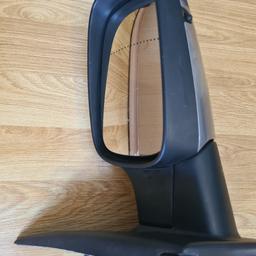 Renault 236 right side car mirror. Used in good condition . See photos for the codes .