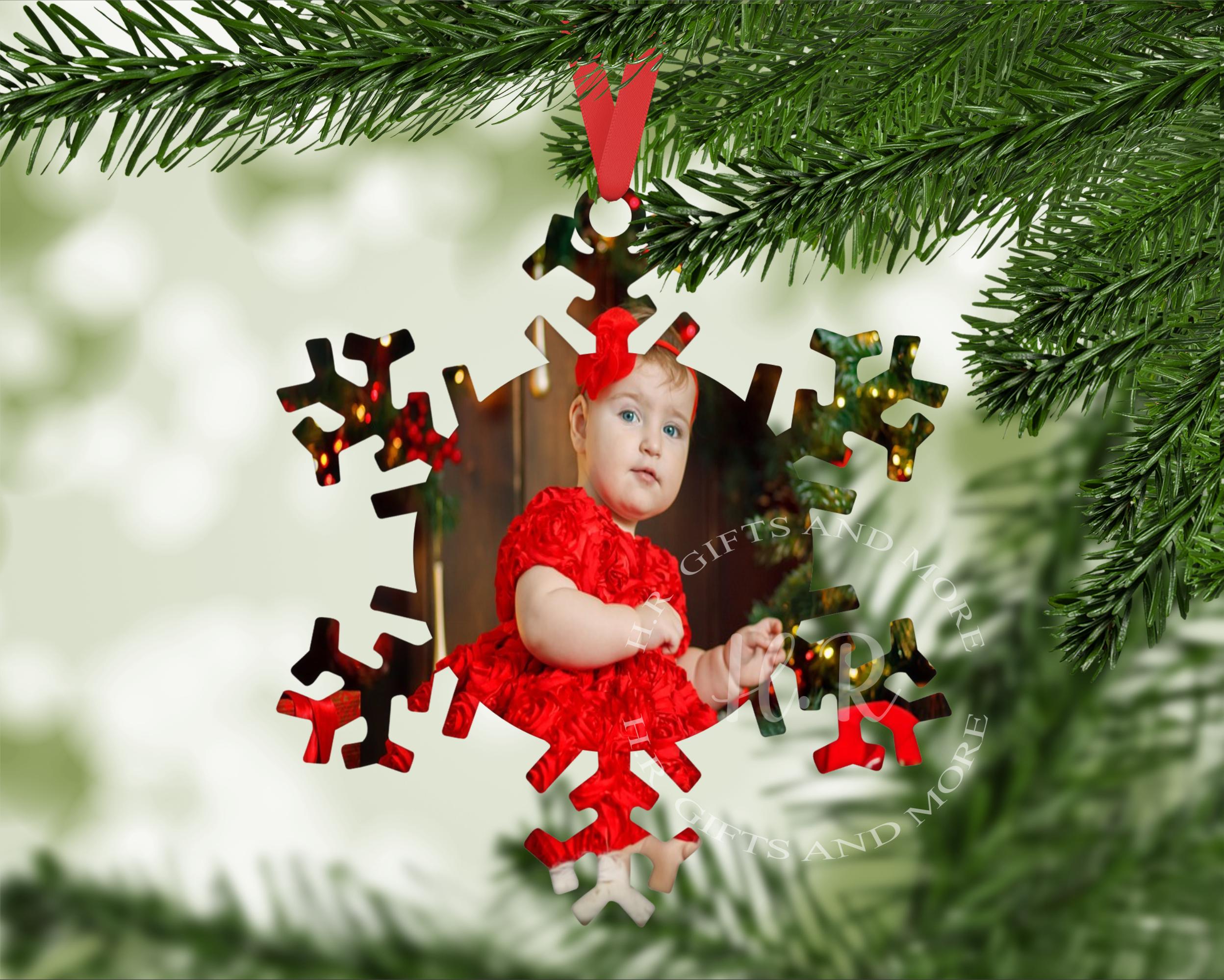 Personalised Wooden Snowflake Bauble in DN15 Scunthorpe for £4.50 for ...