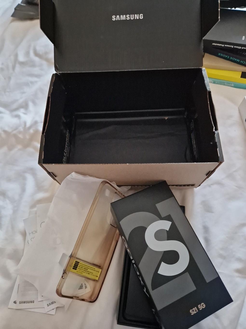 Samsung Galaxy S21 5G packaging/box in BB1 Blackburn for £15.00 for ...