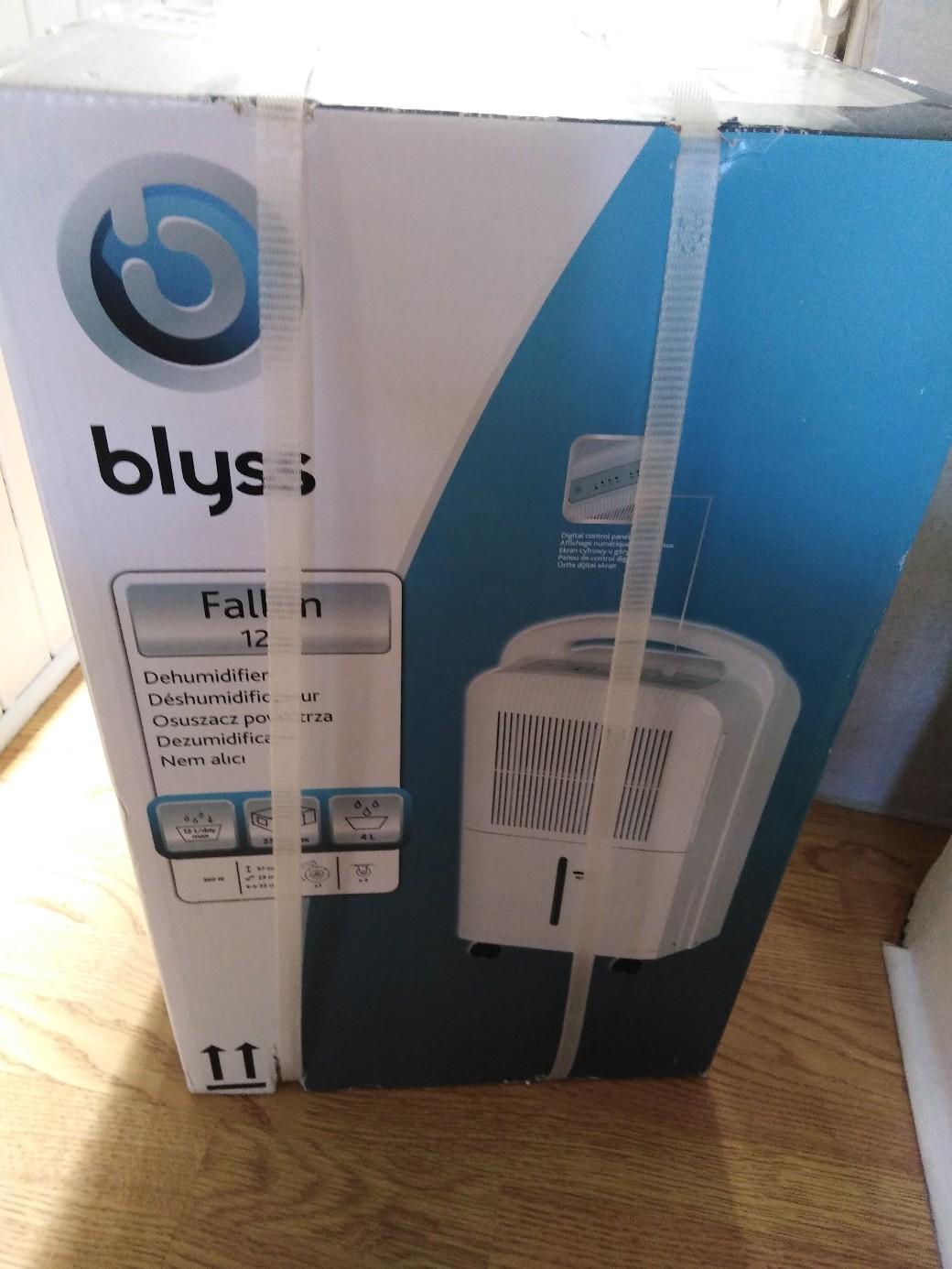 fallon 12l dehumidifier blyss in E10 London Borough of Waltham Forest