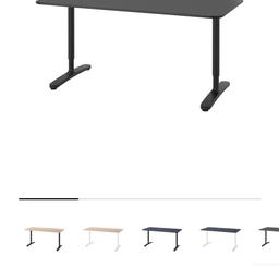 Verkauft wird ein gebrauchter Bekant Schreibtisch schwarz 160x80cm. Eine Schraube fehlt, statt 6 Stk. sind nur 5 Stk. vorhanden (siehe Foto). Jedoch kann der Tisch ohne Probleme genutzt werden.
Der Tisch ist bereits abgebaut. Nur Selbstabholung!