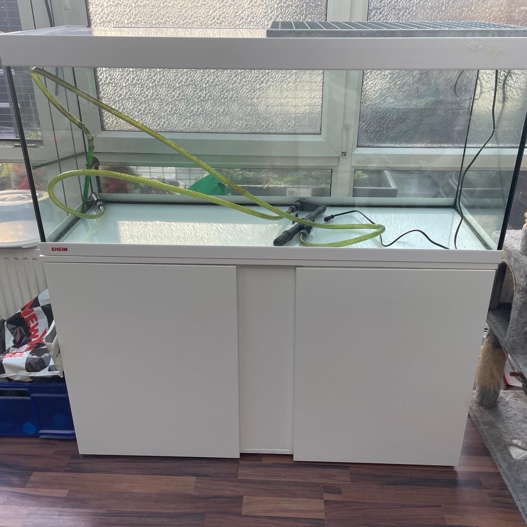 Aquarium inkl. Unterschrank Eheim 240L in 41469 Neuss für 190,00 € zum