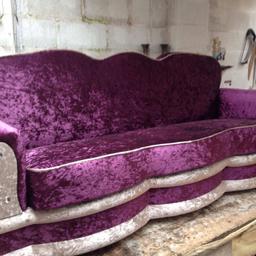 Hi here we have velvet purple bed settee for sale, for £295.00 each. Opens into a bed and storage.

We deliver anywhere in UK please text or call me on 07718075537 to get your delivery quote as £25 is for Birmingham area only.

Sette size -
Length - 6ft 6inch
Wide - 2ft 2ich
32inch tall
Open into a bed is 42inch