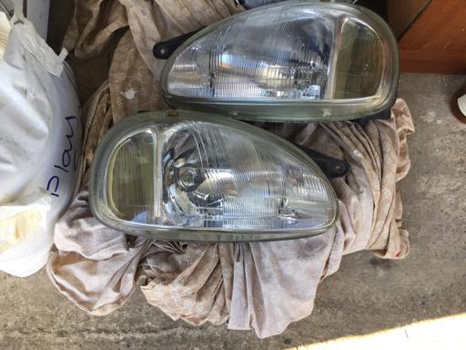 Vehicles Gloucestershire Gloucester - Photos for Vauxhall corsa B Headlights