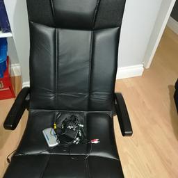 Excellent gaming chair.
Works perfect.
Leads with it.
Foldable.
Collection only.