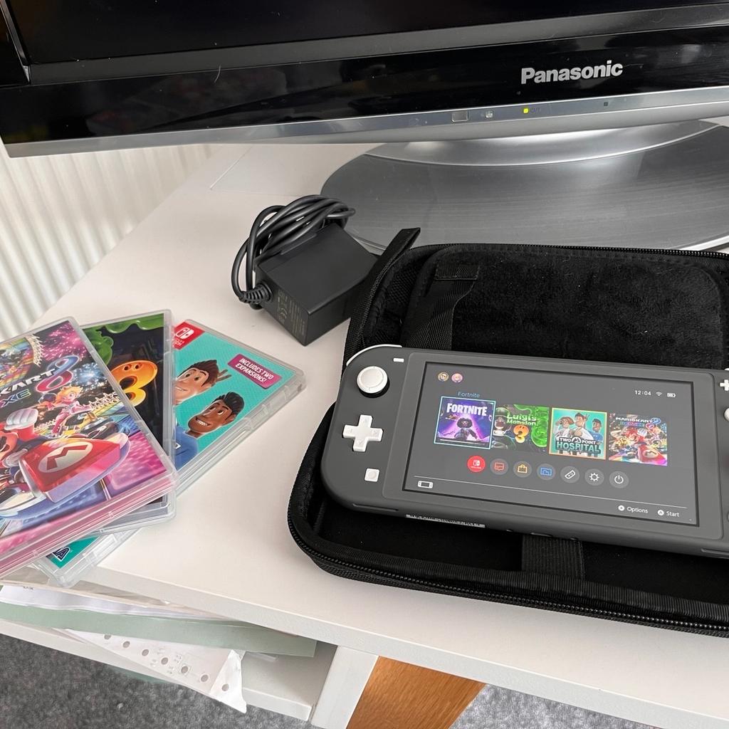 Nintendo switch lite grey and 3 games in CF62 Barry für £ 170,00 zum ...