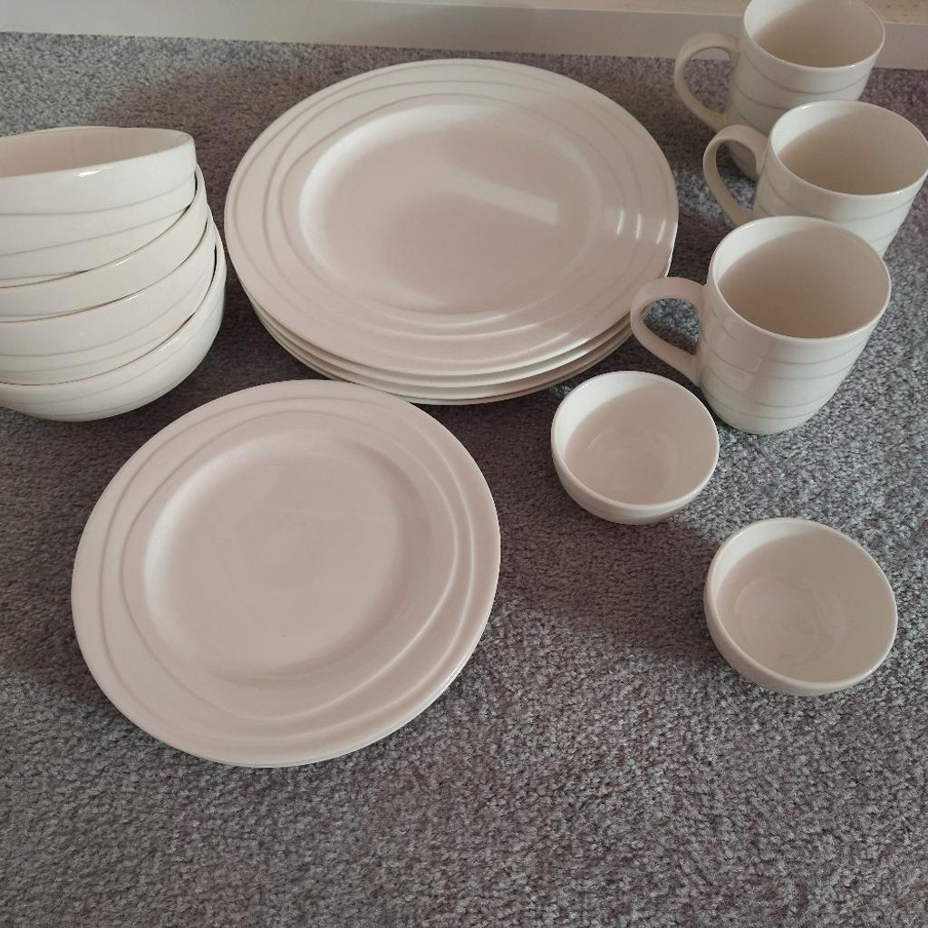 jamie-oliver-dinner-set-in-e14-hamlets-for-20-00-for-sale-shpock