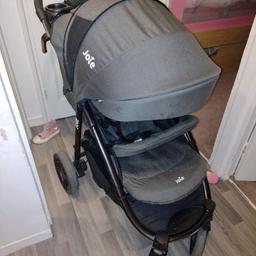 Joie folding pushchair for sale in used condition

working perfectly fine. just needs covers removing and washing

purchased for £200 2 years ago

collection white city, west London W12