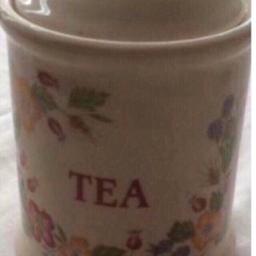 Available from postcodes DL2 or TS6
☕️~ ~☕️~ ~☕️~ ~☕️~ ~☕️~ ~☕️
Decorated floral design Tea Caddy
17cm max height
13cm pot height
10.5cm diameter
Lid fitted with a rubber seal to retain freshness
☕️~ ~☕️~ ~☕️~ ~☕️~ ~☕️~ ~☕️~ 4