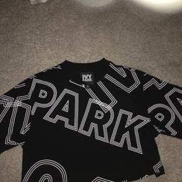 Black and white Ivy Park extra small crop top which is hardly been worn and in great condition from a clean smoke free home.
