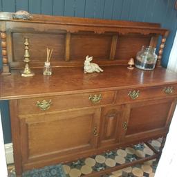 Good condition there is one mark on the top that is visible it would benefit from stripping.

local delivery available