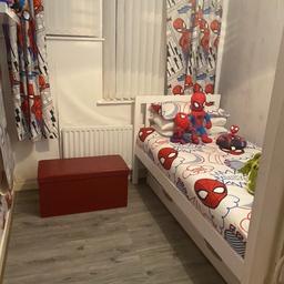 Spider-Man bedding (single ) bean bag , curtains and lampshade all immaculate condition can deliver locally for small fee to cover petrol or can pick up