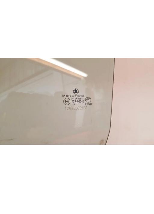 Vehicles Tyne and Wear Newcastle upon Tyne - Photos for Skoda Octavia Mk2/3 Passenger Rear Door Glass