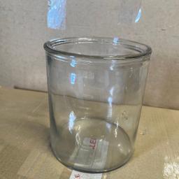 I am selling 6 glass storage jars, Brand New, never used, good quality. Height 18cm Diameter 15cm Priced for all 6 @ £12 . I will sell
1 for £3 each
2 for £2-75 each
3 for £2-50 each
4 for £2-25 each
5 for £2.10 each
Collection only ,