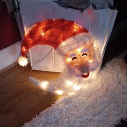 Indoor only, light up Santa moon tinsel Christmas decoration. Fully working. 
Measures approx 16" height and 16" width at widest point.
COLLECTION ONLY 
More bargains listed