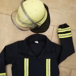Feuerwehrmann- / Feuerwehrfraukostüm in Größe 6 - 7 Jahre. Ca. 116 - 128 würde ich sagen. Inklusive Feuerwehrhelm.

Haustierfreier Nichtraucherhaushalt.

Abholung in Volders.

Privatverkauf - keine Garantie, Haftung, Umtausch oder Gewährleistung.

#fasching #halloween #karneval #matschgern #verkleidung #mädchen #jungen #buben #neutral