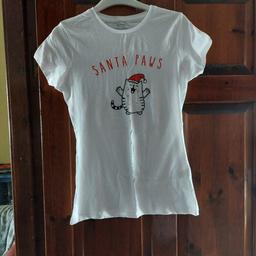 White 'Santa Paws' Christmas T-Shirt. Size XS (8). Brand new never worn without tags.