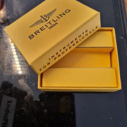 Absolut neuwertige Breitling Originalverpackung.