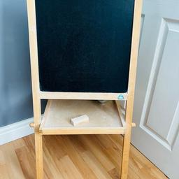 Kids Children Wooden Easel 2 In 1 Blackboard Whiteboard Drawing Chalk Board
In good condition from a smoke and pet free home
