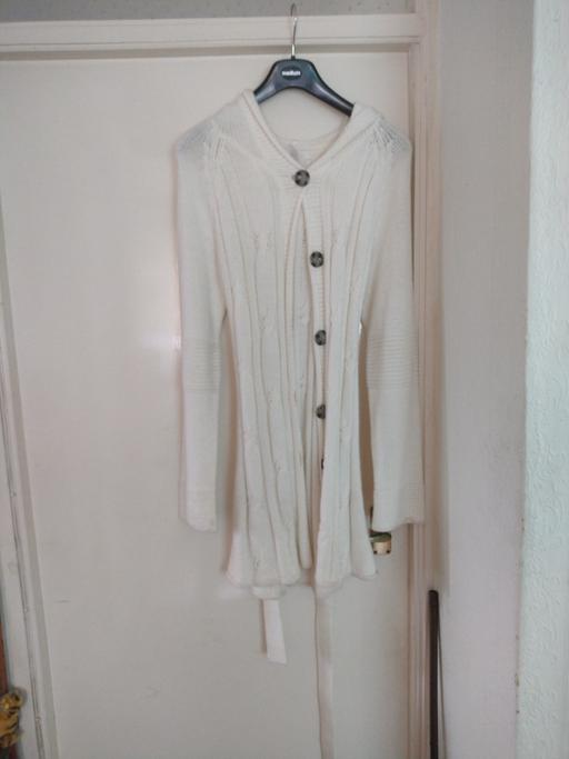 Buy & Sell Somerset Chilthorne Domer - Somerset - Photos for cardigan with hood 