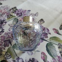 verkaufe ein gutes schönes parfum der Marke lolita Lemnicka 
Ist noch halb voll 
neupreis lag bei 89 Euro
VB