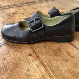 Adhere to this season's polished, collegiate dress code via Josef SEIBEL Mary Jane shoes. Crafted from leather The design is topped with a buckled strap and a contemporary square toe. Size UK 4 (Euro 37). As new condition.