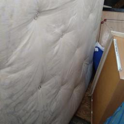 double bed mattress
memory foam n spring good condition
first come first collect
b23 7ey marsh hill