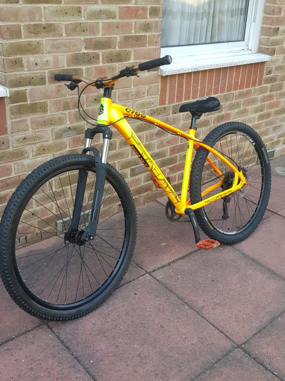 C100 wheelie bike for sale (limited time) in CR0 Croydon für £ 230,00