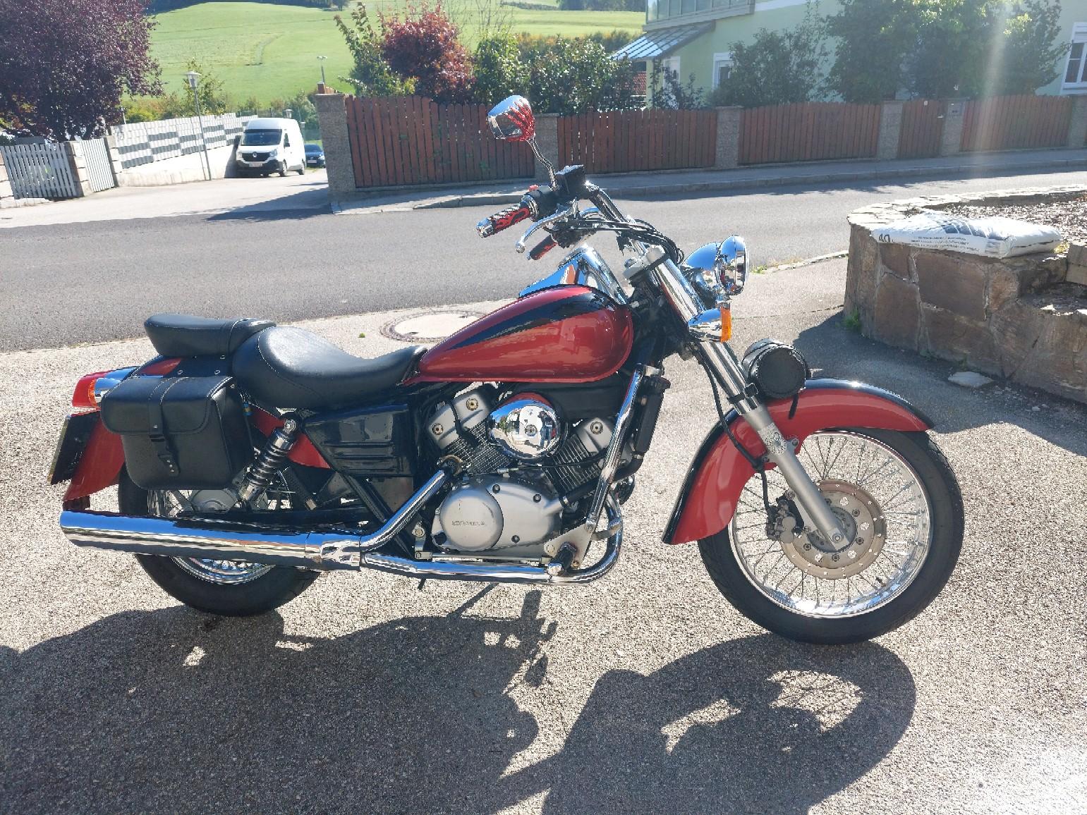 Rétroviseur Gauche Compatible Honda VT125C Shadow (JC29) 1999 - Référence V PARTS EH164I