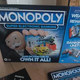 super electronic banking monopoly
only played once
excellent condition like new.

from a pet an smoke free home