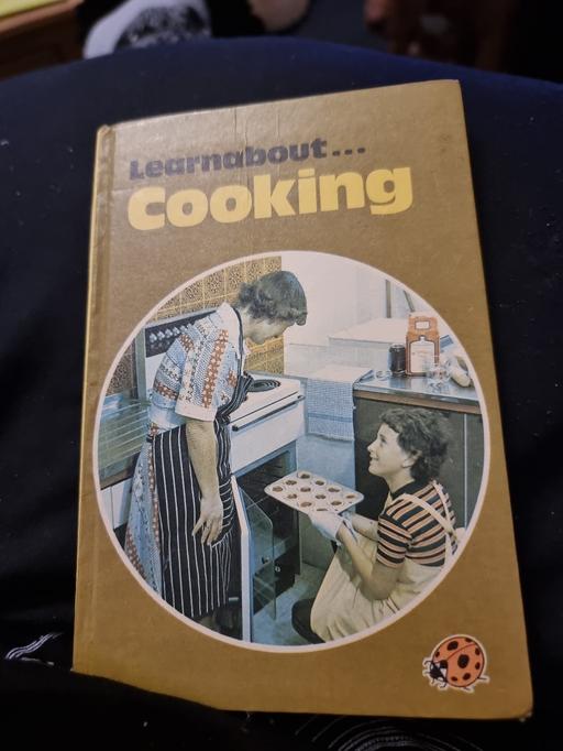 Buy & Sell West Midlands Sandwell - Photos for learnabout cooking book