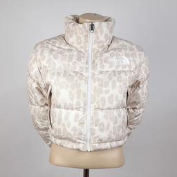 Brand new

Small = Size 8-10

▪ Brand = The North Face
▪ Leopard print pattern, zip fasten, logo embroidery on front/back, cropped style, 100% polyester + ivory colour
▪ Bought for around £235

Measurements + more pictures are available, if needed

-
-
-

collection collect pick up manchester droylsden audenshaw openshaw denton ashton reddish clayton beswick ancoats hyde stalybridge failsworth tameside dukinfeld stockport bolton longsight oldham glossop salford ancoats middleton rochdale sale cheshire stretford trafford fallowfield prestwich moston didsbury chorlton swinton worsley wythenshawe burnage farnworth mossley cheetham leigh royton bury warrington wigan altrincham new with tags bnwt winter nuptse coat jackets coats down jacket size 6 size 8 size 10