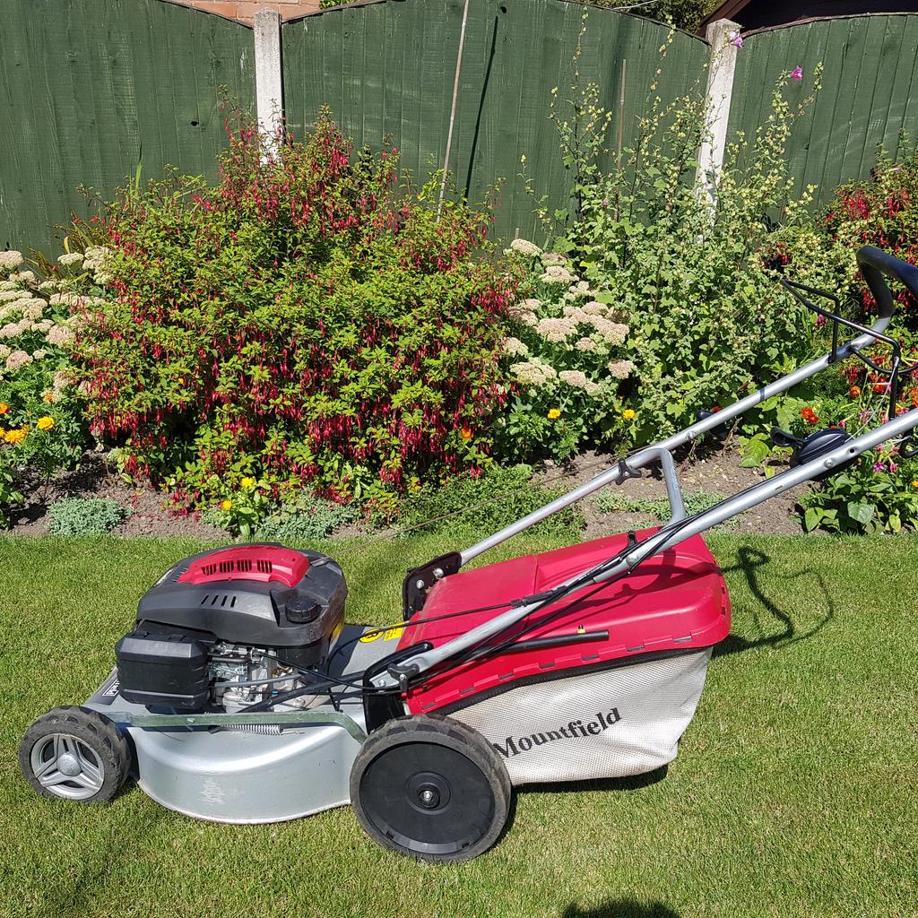 Mountfield Self Propelling Lawnmower in S43 Bolsover for £75.00 for