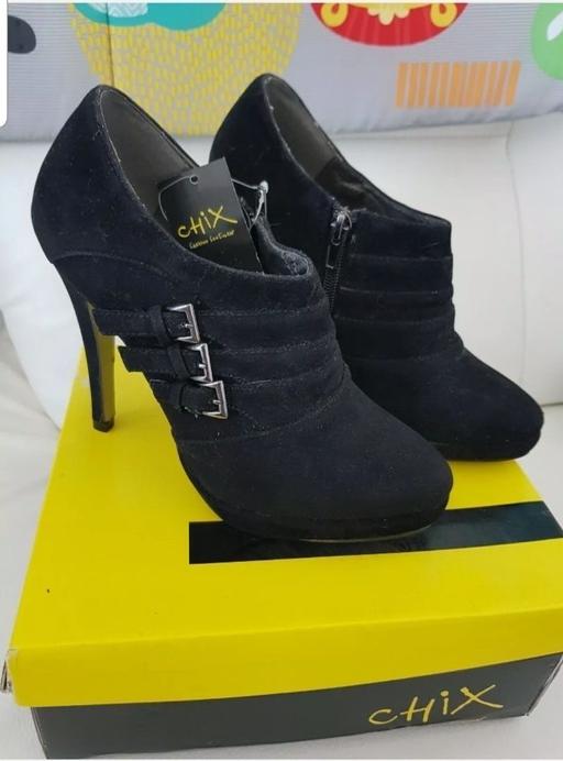 Buy & Sell East London Pudding Mill Lane - East London - Photos for New high hills shoes size 5 euro 38