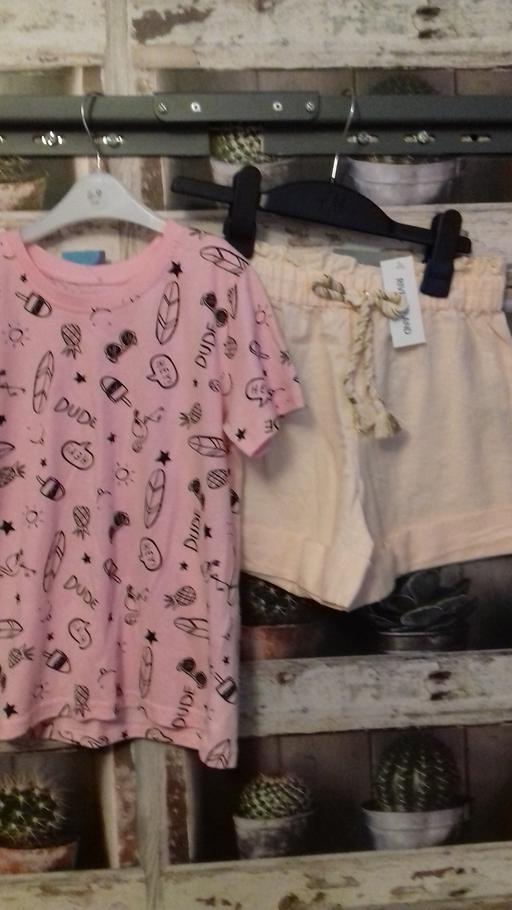 Buy & Sell Northumberland Hartford - Northumberland - Photos for GIRLS CLOTHES - 5-6 YRS - RIVER ISLAND