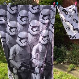 Disney Star Wars stormtrooper single duvet set. I do have two of these £15 each set . Great for bunk beds of in same room etc . Like new were £24 each set . Stormtrooper design to front with Star Wars reverse . Reversible set . Great set