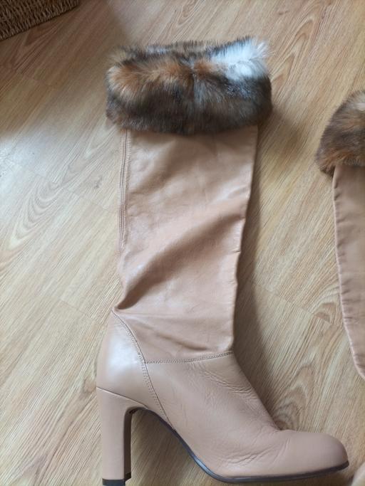 Buy & Sell Peterborough Bretton - Peterborough - Photos for Size 6 women's long camel colour boots