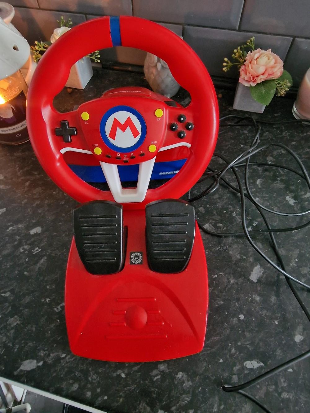 Mario kart steering wheel and pedals switch in B69 Sandwell für £ 35,00 ...