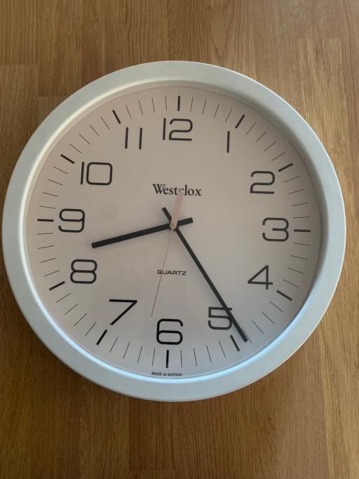 Buy & Sell West London Hillingdon - Photos for Wall clock