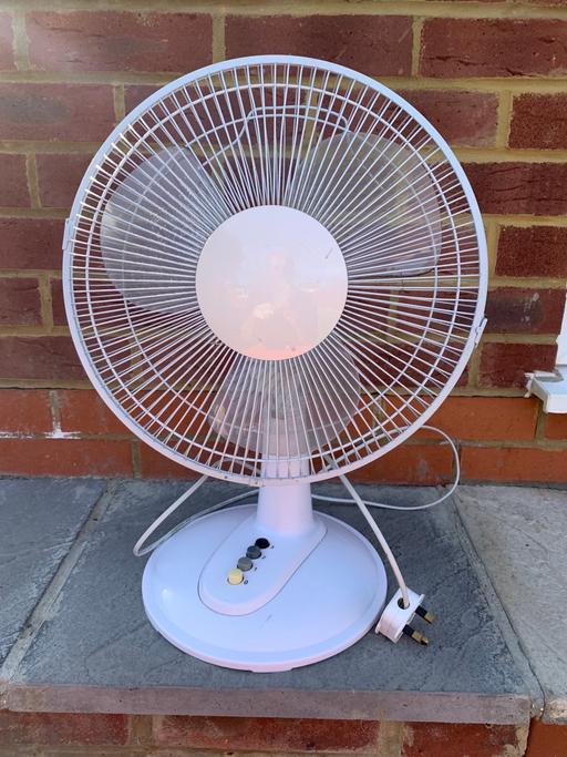 Buy & Sell West London Hillingdon - Photos for Large desk fan