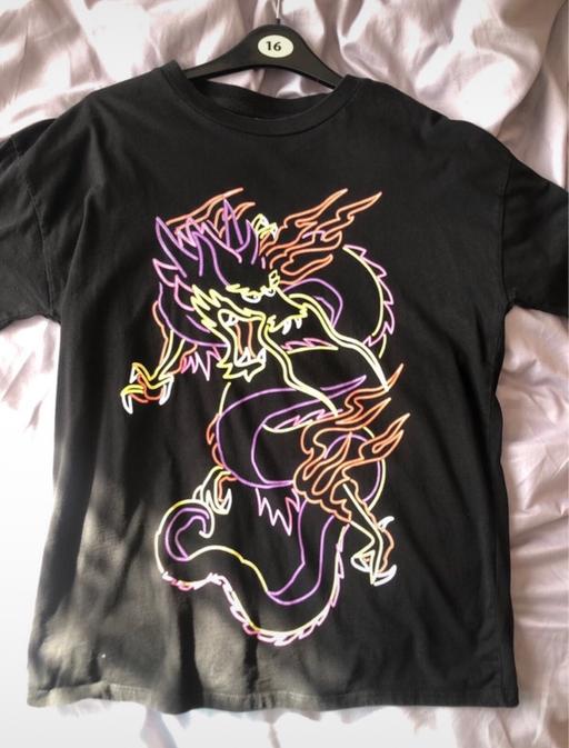 Buy & Sell North West London Harrow - Photos for ASOS Design oversized t-shirt with dragon