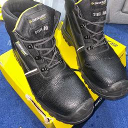 Leather mens working boots used as good, in perfect wearing condition. Just a little rip on 1 boot but doesn't affect the inside. No returns, Need gone ASAP please. size 10uk  collection only