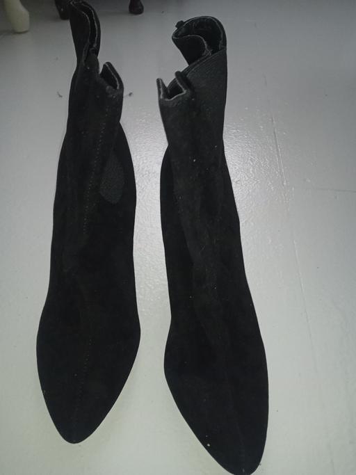 Buy & Sell North London Upper Holloway - North London - Photos for Leather Ankle Boots