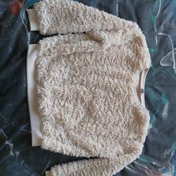 Girls jumper from River Island.  very soft and comfortable.  Age 9-10 years height 140cm. collection from Romford RM7